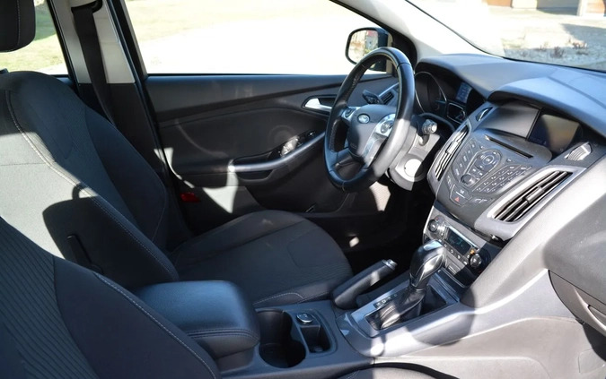 Ford Focus cena 19990 przebieg: 186571, rok produkcji 2014 z Karpacz małe 277